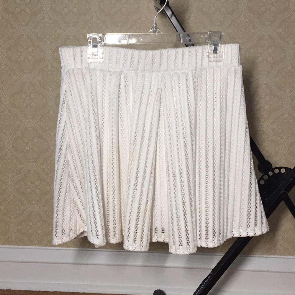Aqua White Mesh Girls’ Skirt!